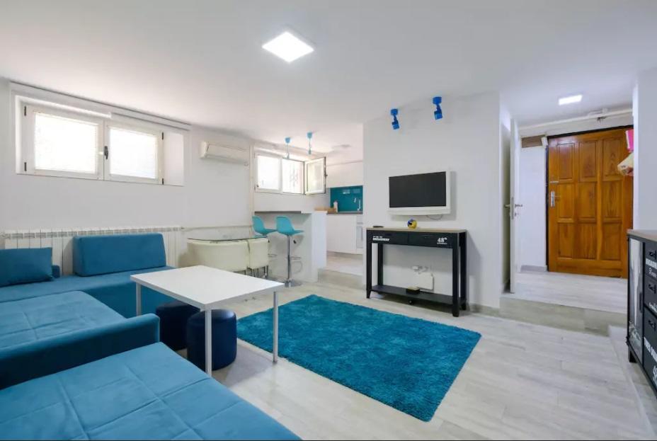 Apartment Fontana Белград Экстерьер фото